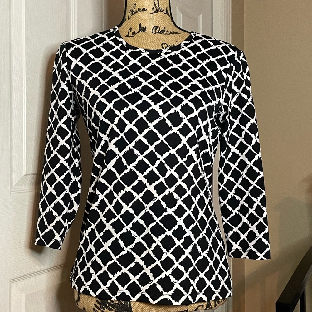 J. McLaughlin Top